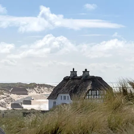 Abbie - 10m From The Sea By Interhome *