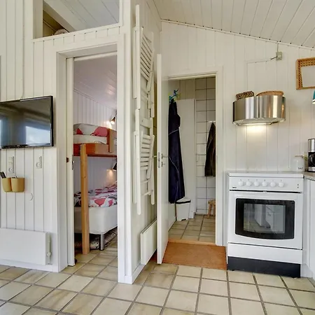 Abbie - 10m From The Sea By Interhome Feriehus Løkken